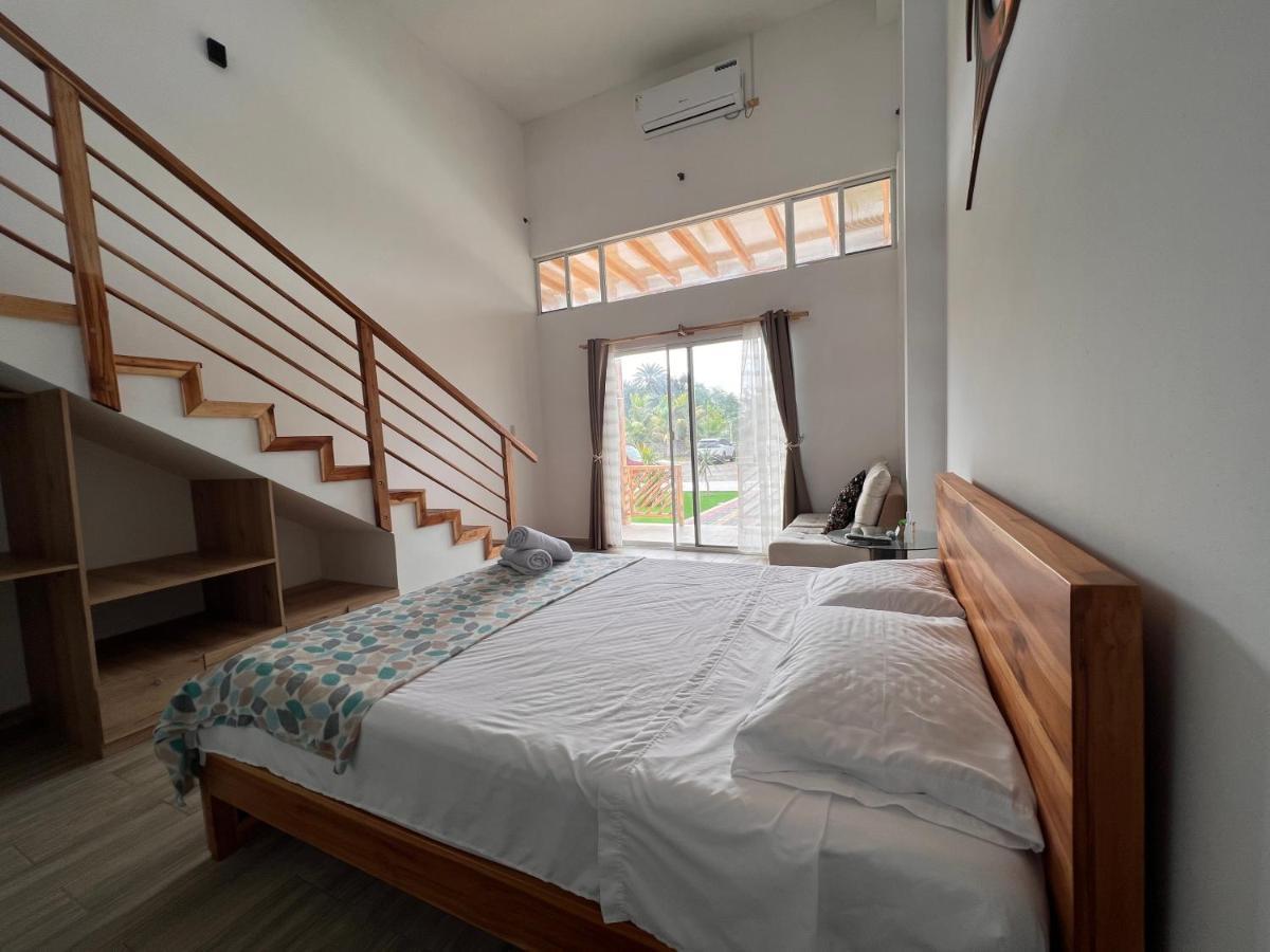 Ohana Beach Hotel Playas Extérieur photo