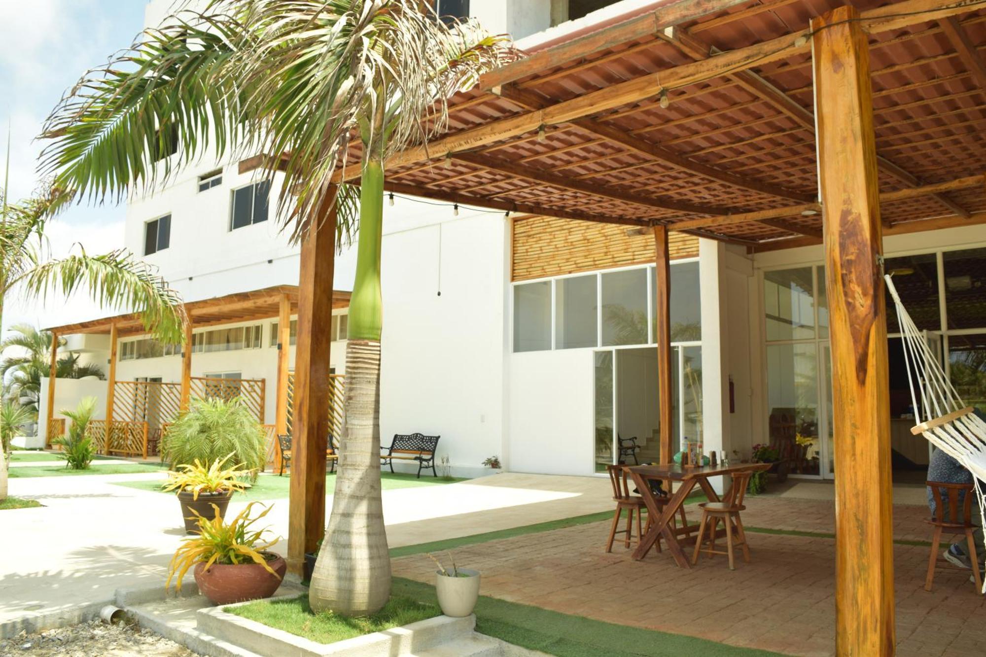 Ohana Beach Hotel Playas Extérieur photo