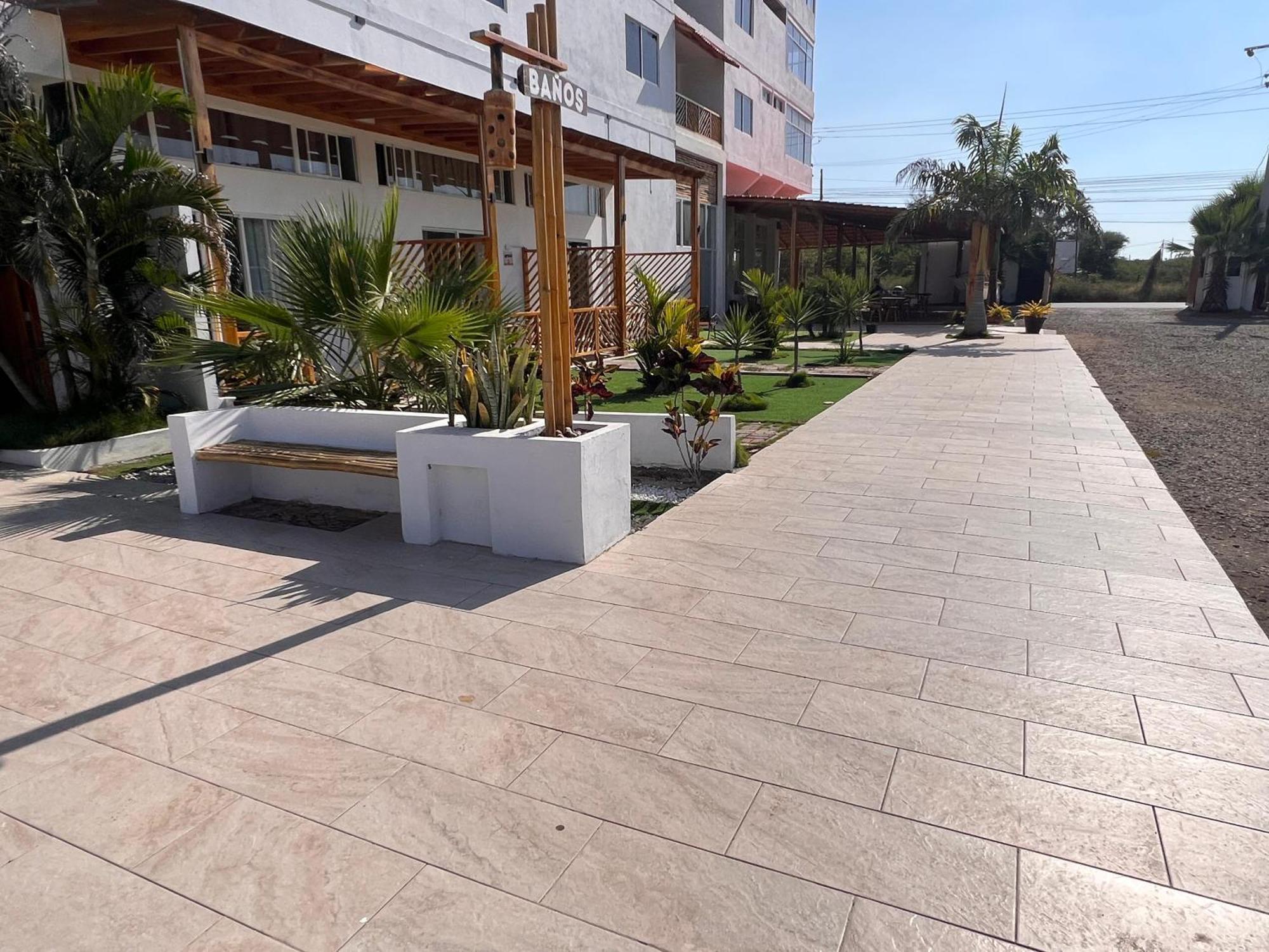 Ohana Beach Hotel Playas Extérieur photo