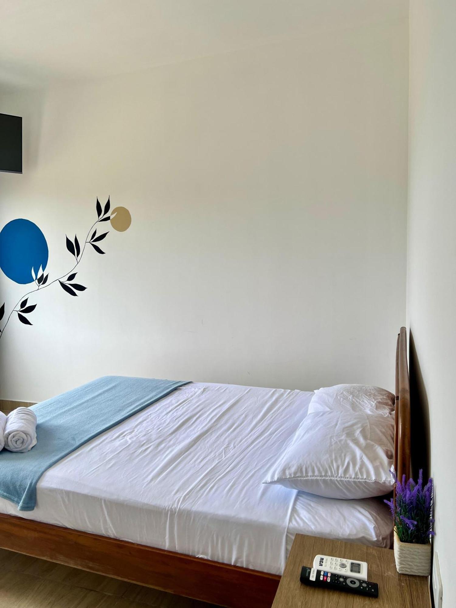 Ohana Beach Hotel Playas Extérieur photo