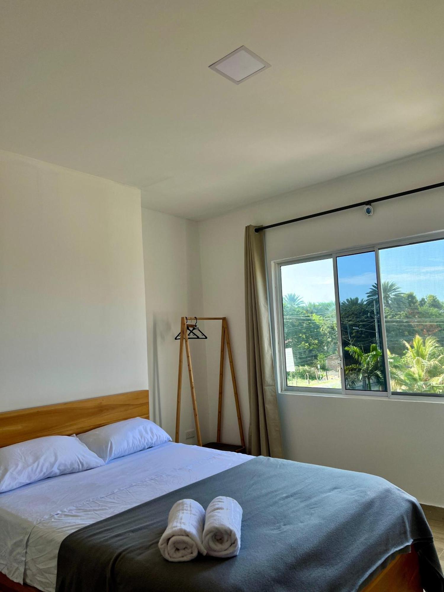 Ohana Beach Hotel Playas Extérieur photo
